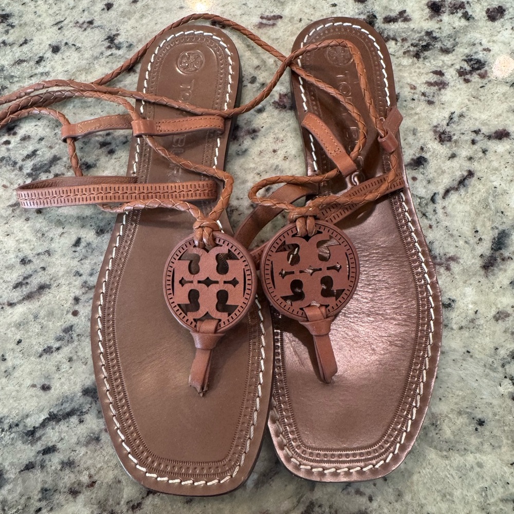Tory Burch Miller Braided Lace-Up Sandals Perfect Tan Leather Medallion size 6.5